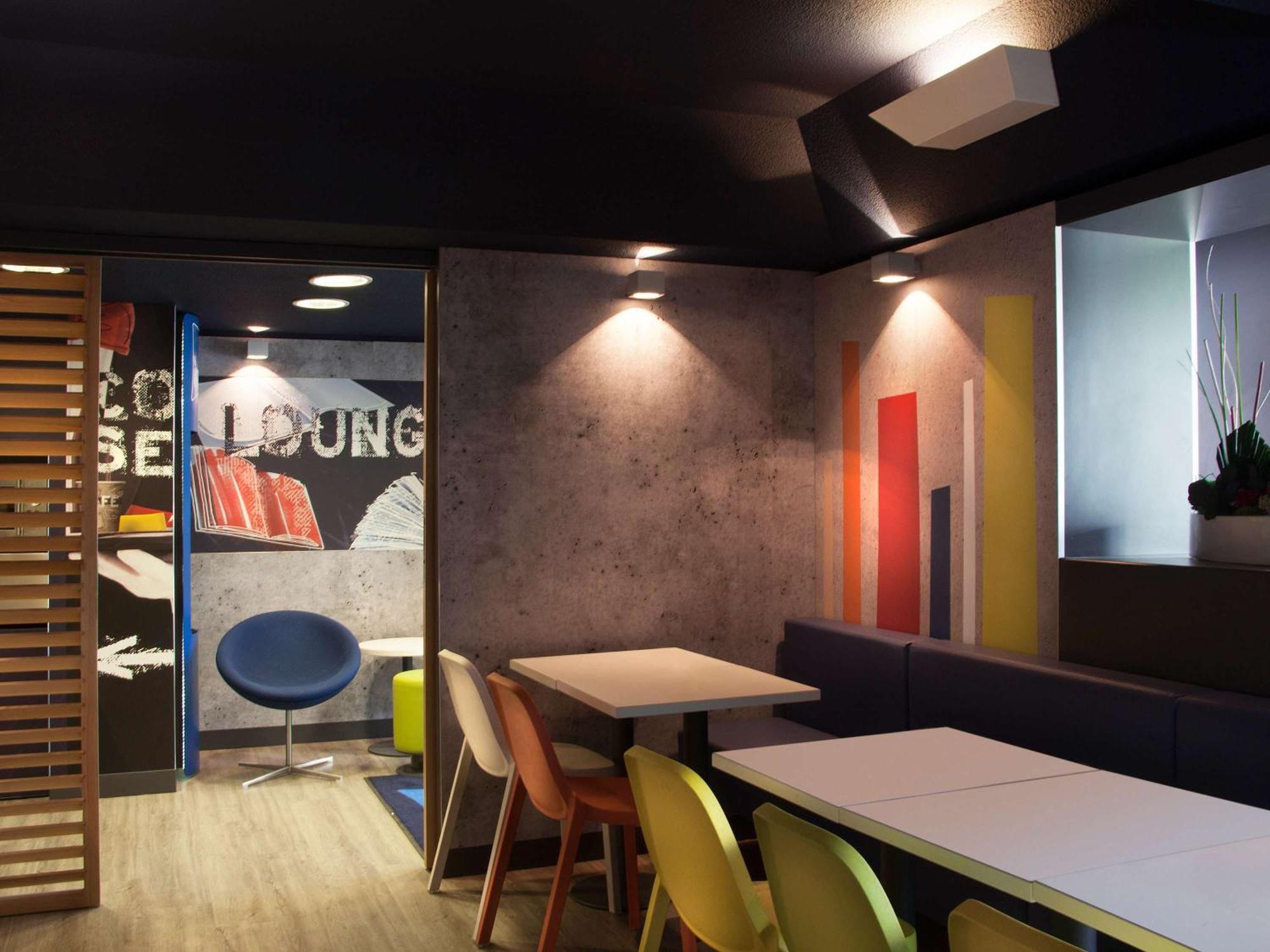 Ibis Budget Antibes Sophia Antipolis Vallauris Exterior foto